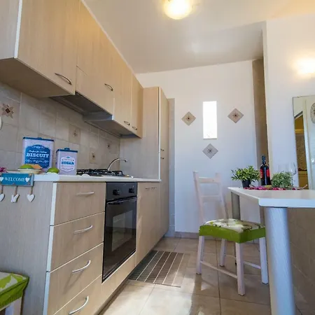 Maggi Maurizia Torre Santa Sabina